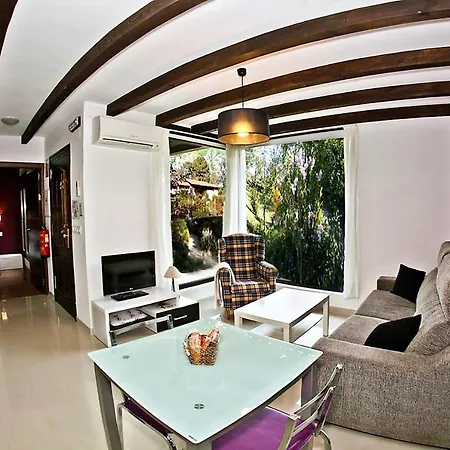 El Roble, Casitas Rurales 아파트 *